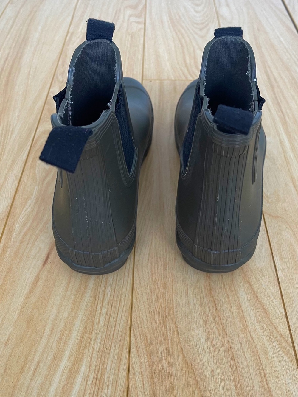 Hunter Olive Green Chelsea Rain Ankle Boots - Picture 4 of 4